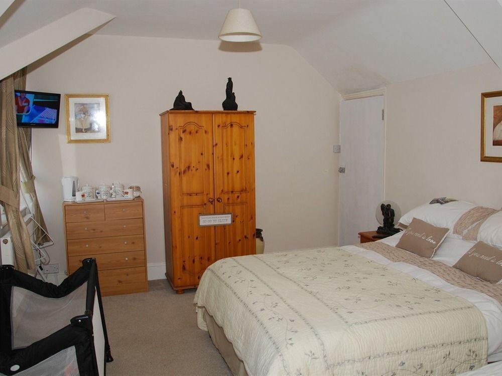 Kings Arms Hotel Holsworthy Bagian luar foto