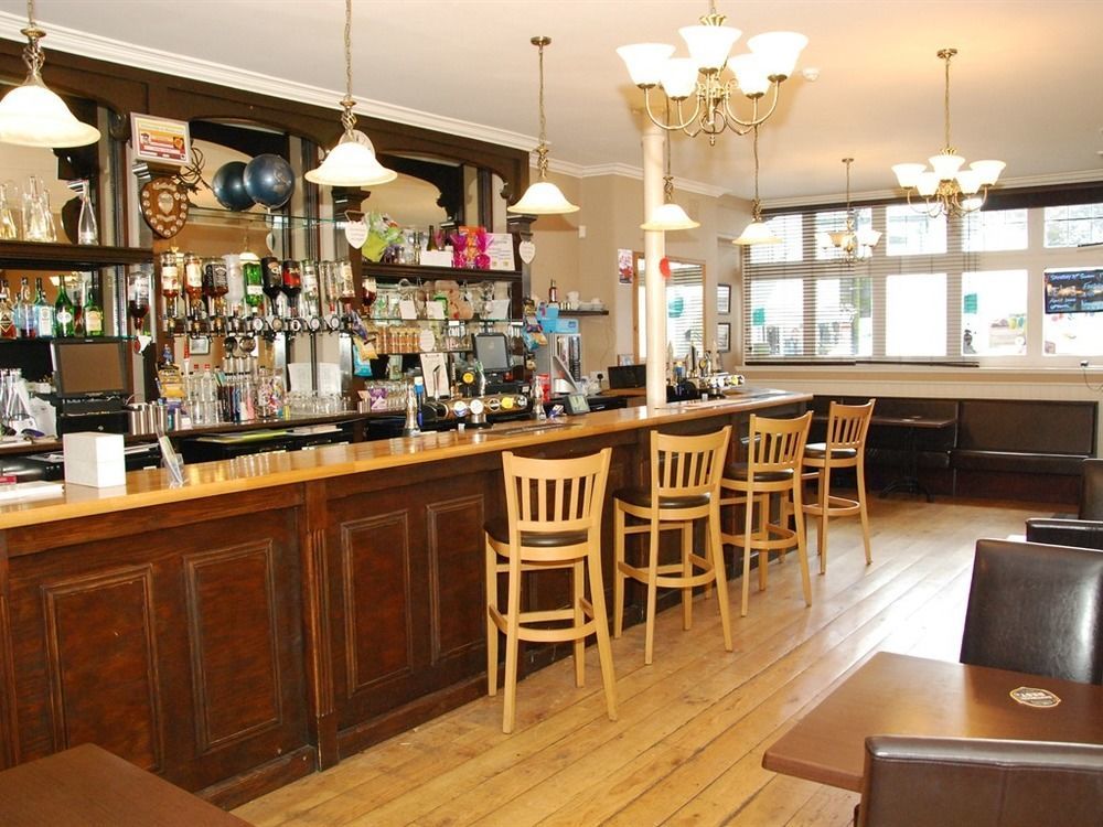 Kings Arms Hotel Holsworthy Bagian luar foto